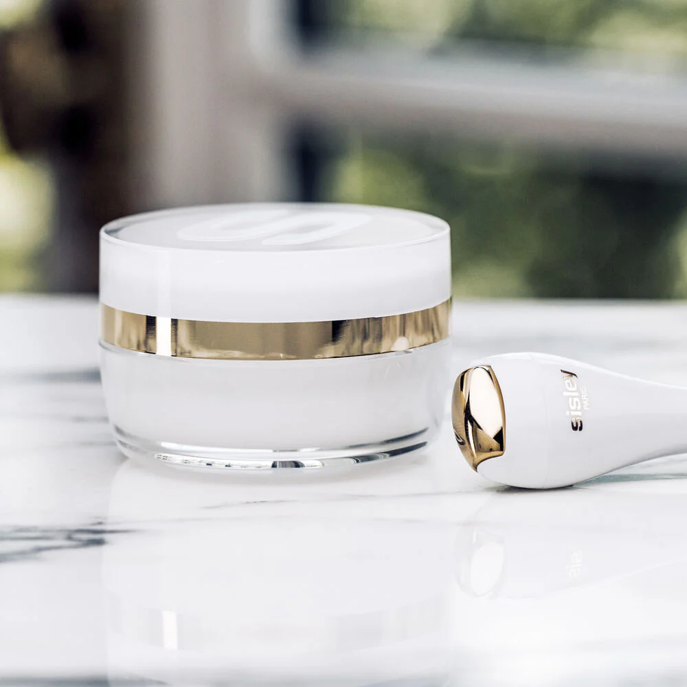Sisley Paris Sisleya L'Integral Anti Age Eye and Lip Contour Cream - Imagen 3